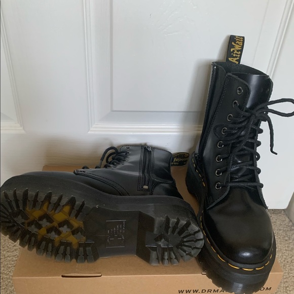 dr martens- jadon platform authentic leather boots - Picture 5 of 15